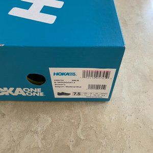 HOKA SpeedGoat 3 trail runners size 7.5